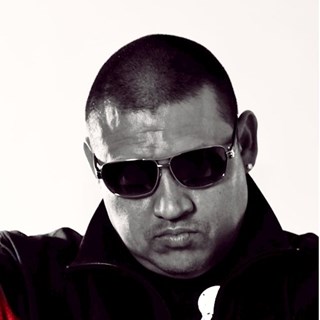 Stop Drop & Roll by DJ Papi Chulo Download